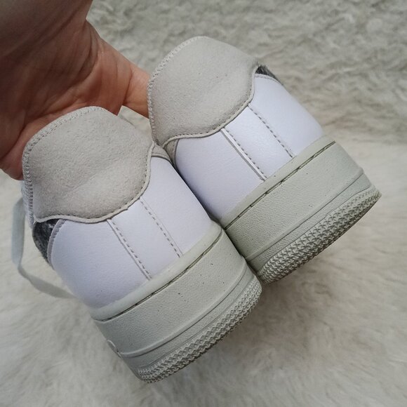 Nike AF1 '07 SE Recycled Black Women’s Size 8 DA6682-100 - Picture 4 of 9